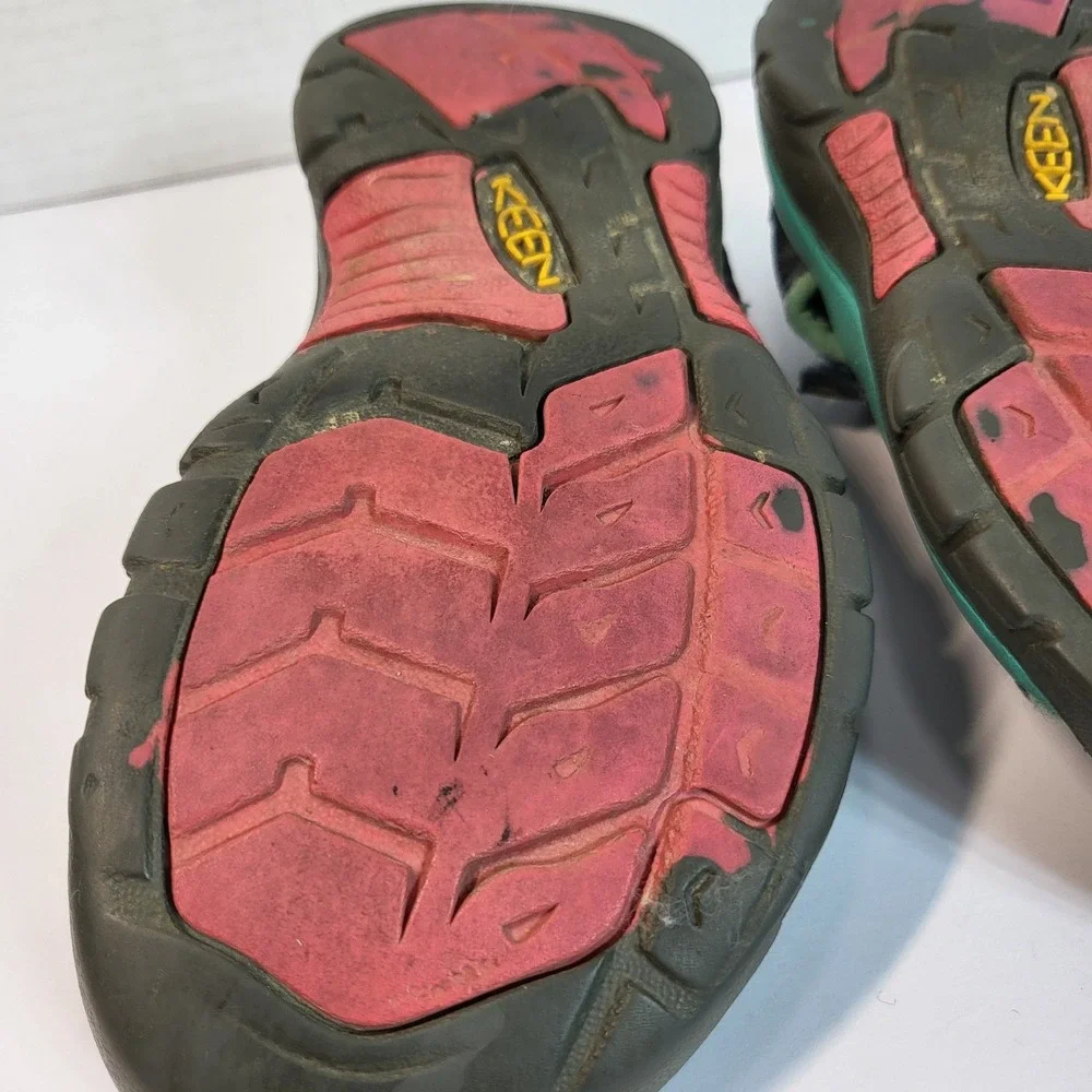 KEEN‎ Seacamp II CNX Youth Sandals Size 12 Blue Green Water Shoes